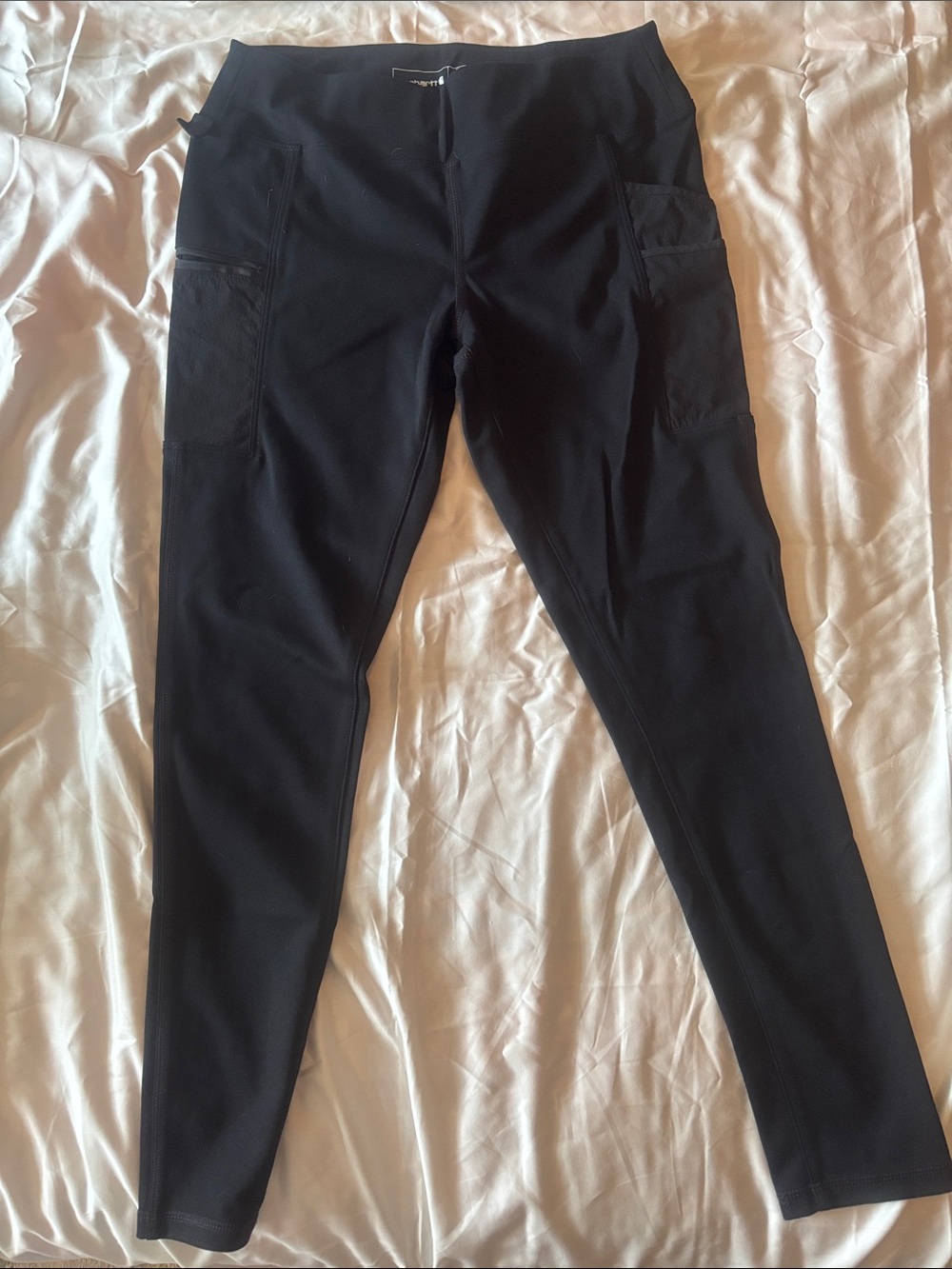 Women’s Carhartt Black Performance Leggings with Side Pockets